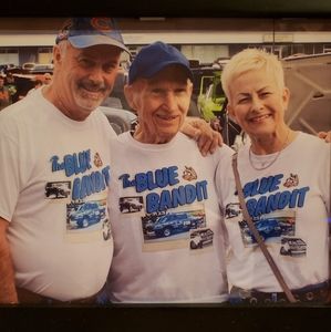 Meet your Posher, April